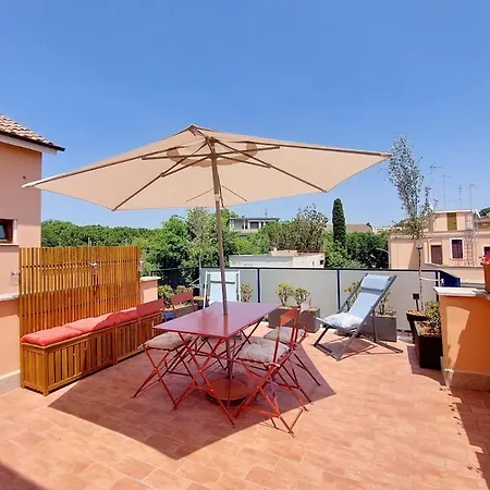 Caracalla Charming Terrace Loft דירה *