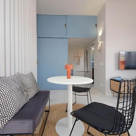 דירה Caracalla Charming Terrace Loft *