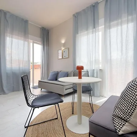 Caracalla Charming Terrace Loft דירה *