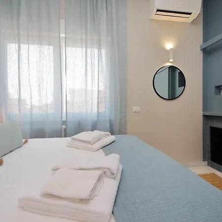 Caracalla Charming Terrace Loft